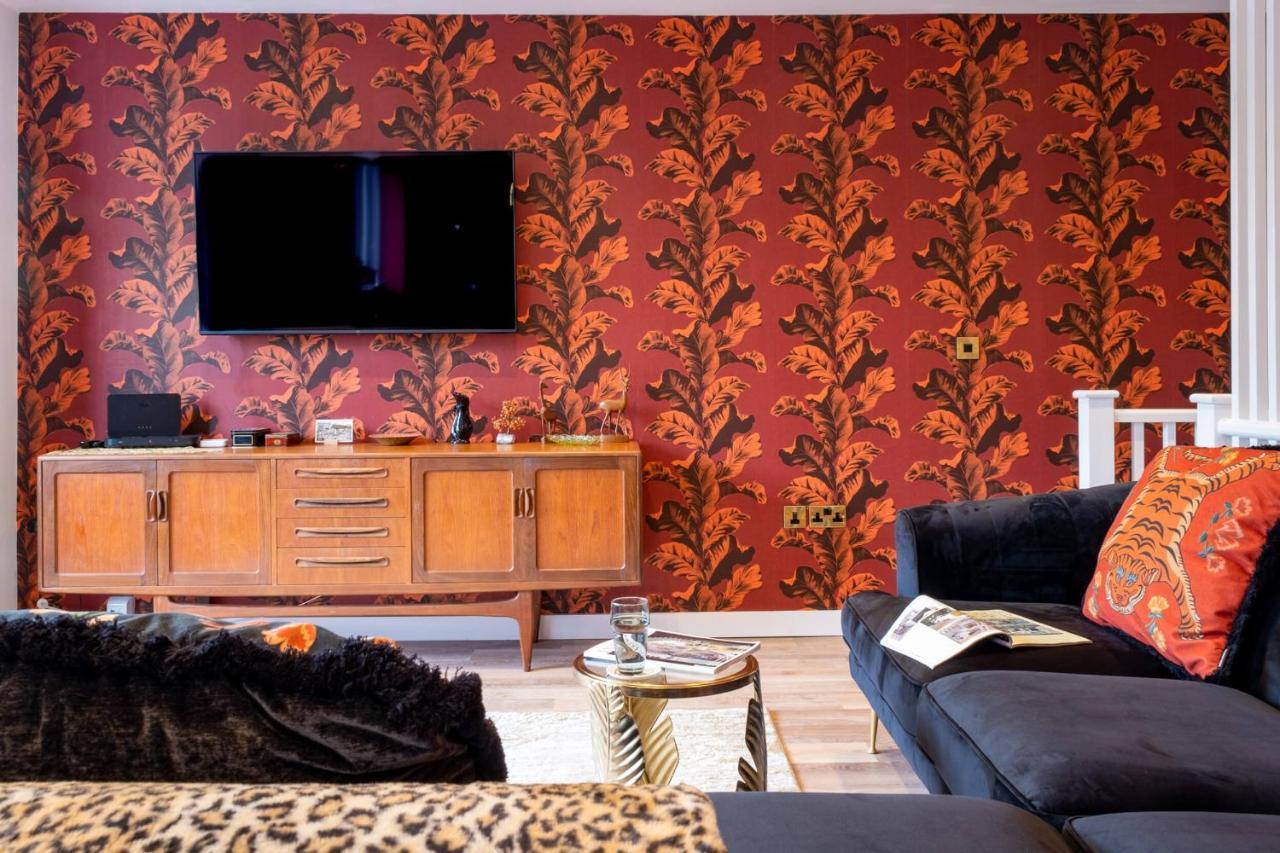 Ultimate Glam, Vintage Central Pad. Cool 70S Bar. Bournemouth Exteriér fotografie